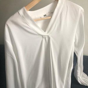 UNIQLO Longsleeve Puff Blouse